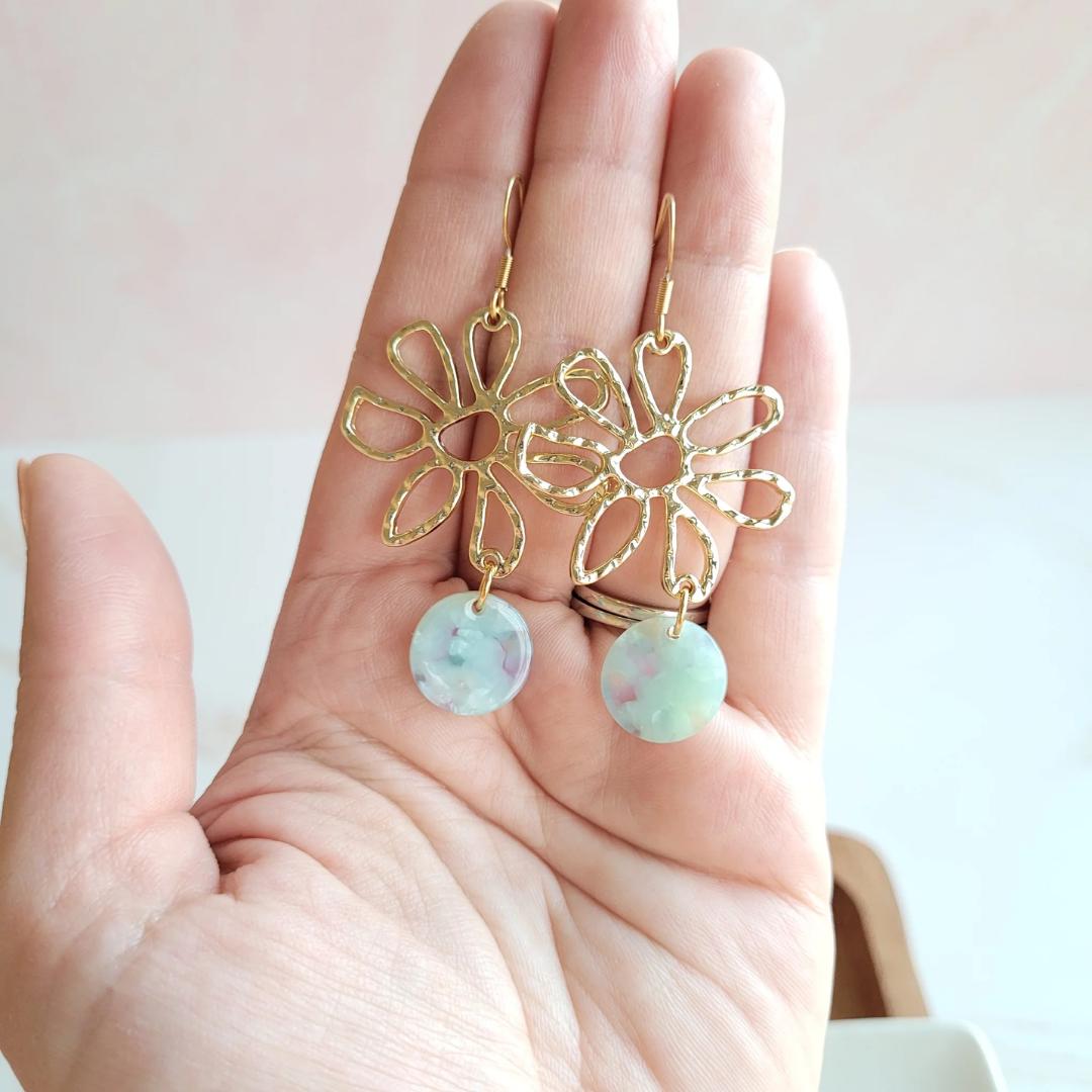 Maisy Earrings - Mint